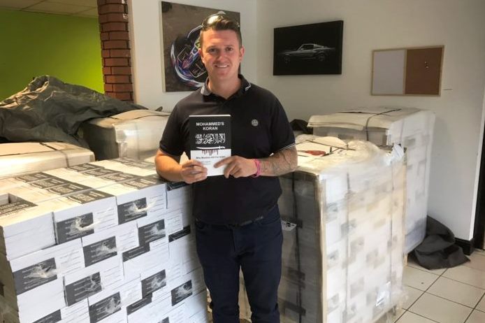 Thousands Sign Petition to Remove Tommy Robinson Book on Quran from Amazon