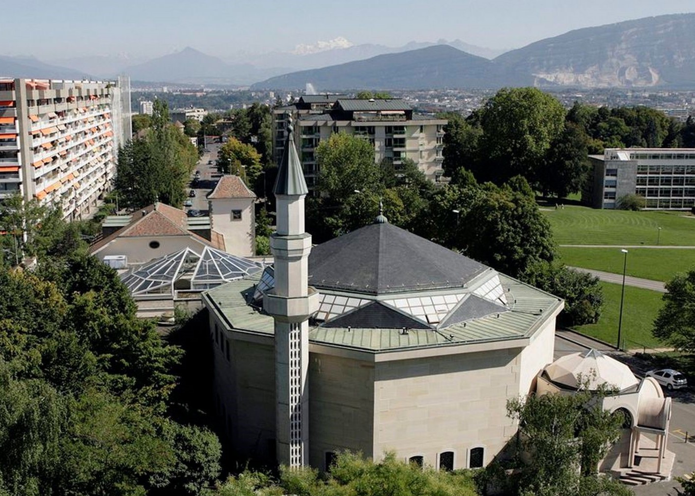 Suisse : la grande mosquée de Genève change de stratégie