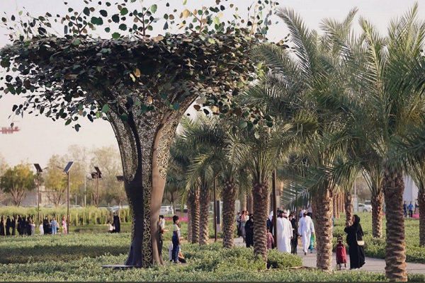 Pengunjung Menyambut Taman Quran Pakistan