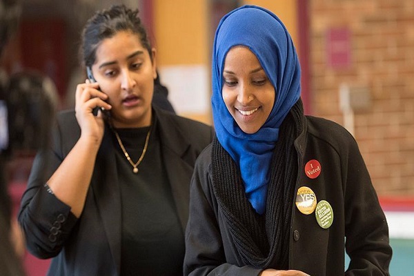Elezioni USA: due musulmane accedono per la prima volta al parlamento