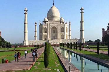 India: vietate le preghiere quotidiane al Taj Mahal