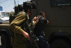 以色列士兵逮捕15名巴勒斯坦人