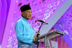 马来西亚总理强调：必须正确理解《古兰经》