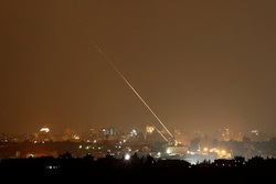 以色列确认特拉维夫遭火箭弹袭击